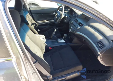 2009 Honda Accord 2.4 Ex z USA, uszkodzony, nr VIN 1HGCP267X9A048641